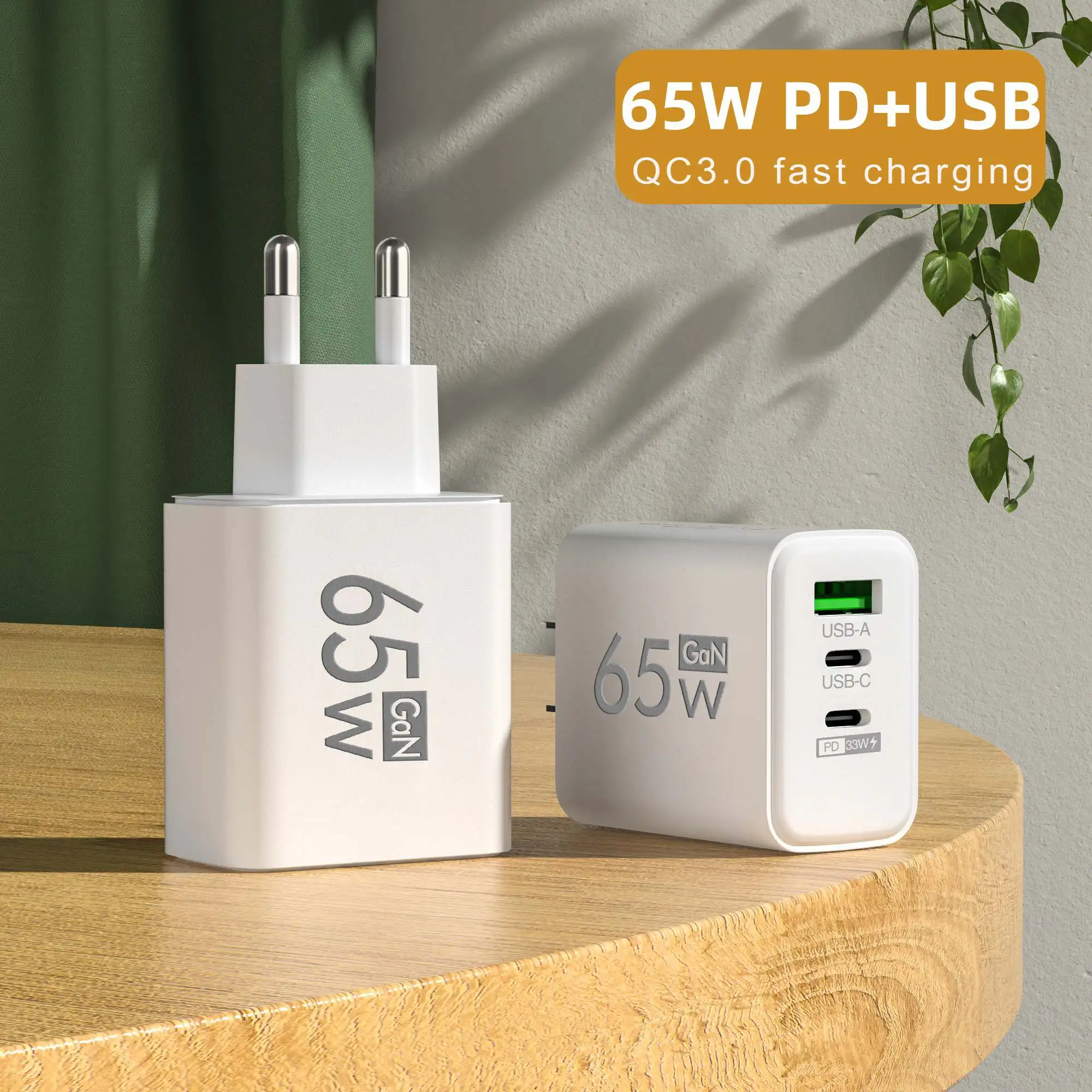 折りたたみ式 65W GaN 3 ポート USB‑C 壁掛け - Laptop Accessories Macbook のレビューと価格